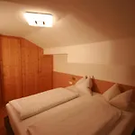 Familienappartements Eder - Free Entry To Tauern Included Aparthotel