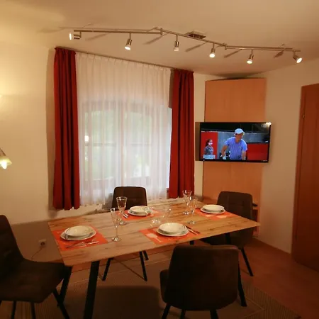Familienappartements Eder - Free Entry To Tauern Included 4* Капрун
