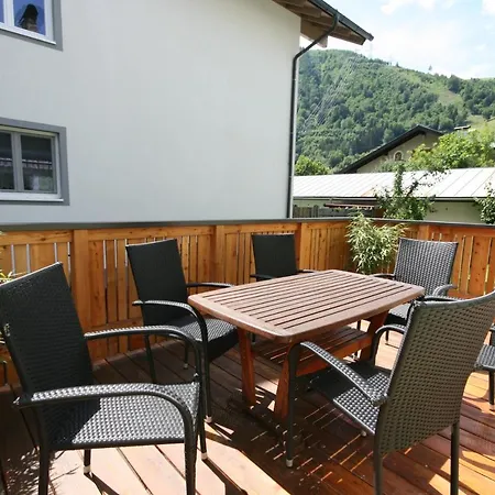Апарт-готель Familienappartements Eder - Free Entry To Tauern Included Капрун
