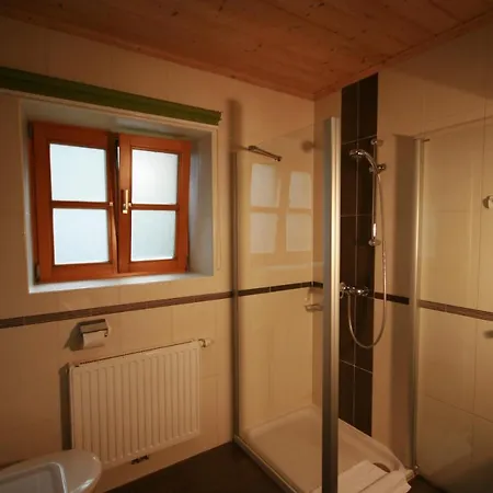 Апарт-готель Familienappartements Eder - Free Entry To Tauern Included