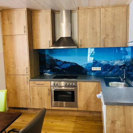 Апарт-готель Familienappartements Eder - Free Entry To Tauern Included 4*