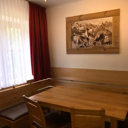 Familienappartements Eder - Free Entry To Tauern Included Апарт-готель