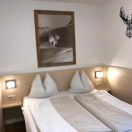 Hotel apartamentowy Familienappartements Eder - Free Entry To Tauern Included