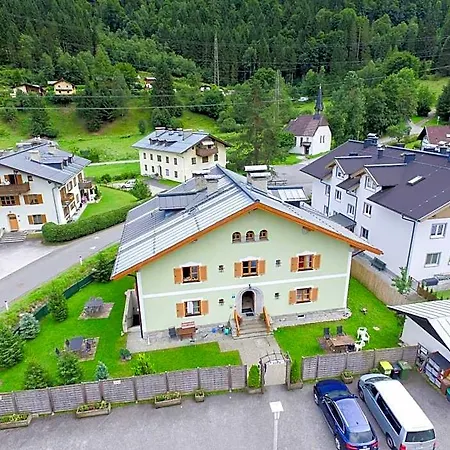 Familienappartements Eder - Free Entry To Tauern Included Hotel apartamentowy 4*