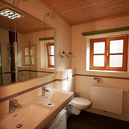 Familienappartements Eder - Free Entry To Tauern Included Hotel apartamentowy Kaprun