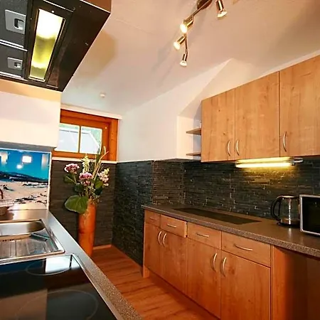 Familienappartements Eder - Free Entry To Tauern Included Hotel apartamentowy Kaprun