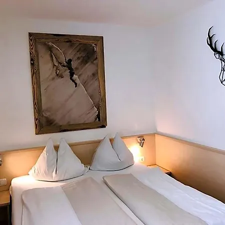 Hotel apartamentowy Familienappartements Eder - Free Entry To Tauern Included