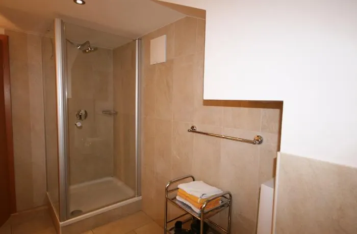 Familienappartements Eder - Free Entry To Tauern Included Aparthotel Kaprun